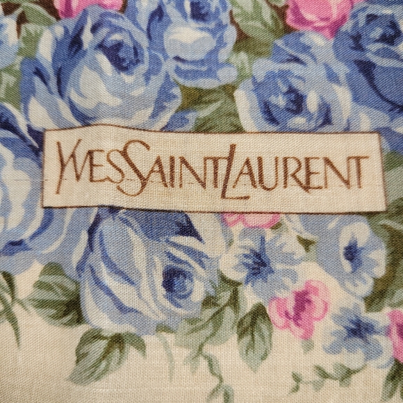 YSL Gorgeous vintage scarf - Picture 2 of 3